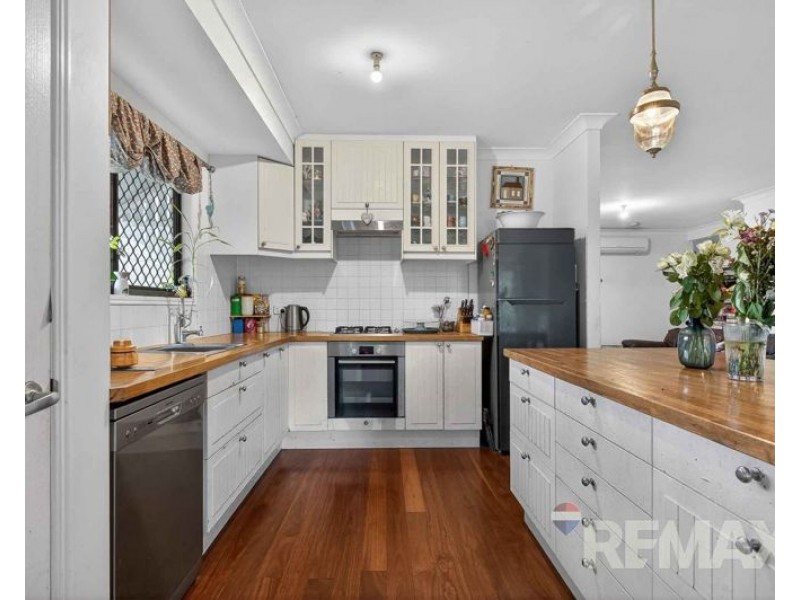 9 Kimberley Court, Eatons Hill QLD 4037