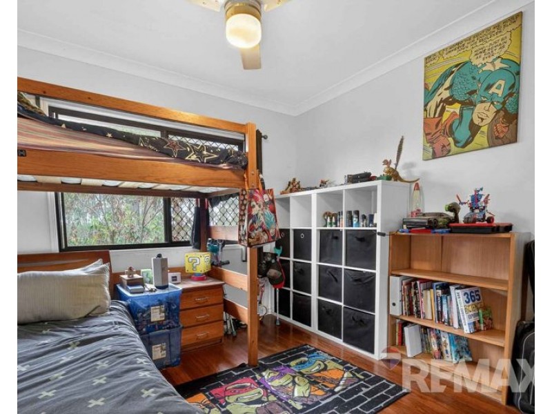 9 Kimberley Court, Eatons Hill QLD 4037