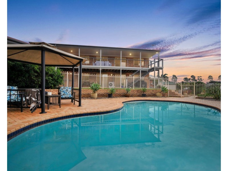 9 Camara Court, Eatons Hill QLD 4037