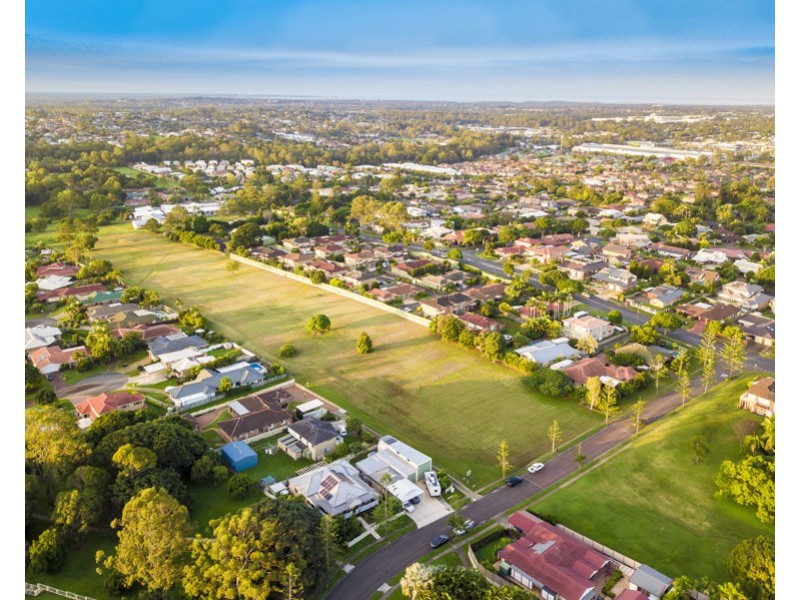 196 Bangalow Street, Bridgeman Downs QLD 4035