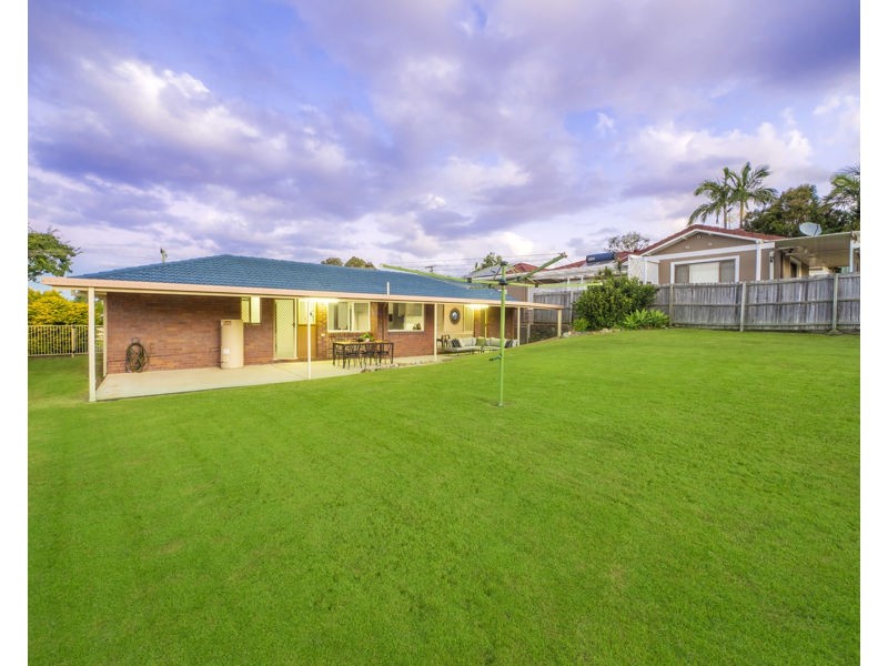 17 Chowchilla Street, Albany Creek QLD 4035