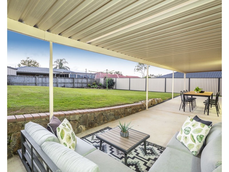 17 Chowchilla Street, Albany Creek QLD 4035