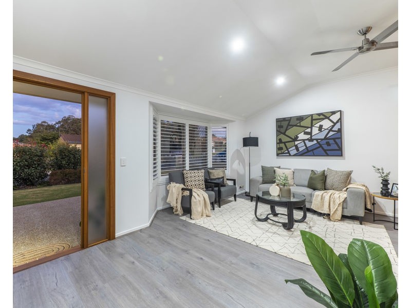 17 Chowchilla Street, Albany Creek QLD 4035