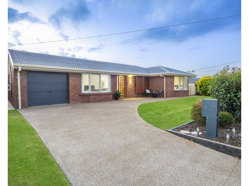 17 Chowchilla Street, Albany Creek QLD 4035