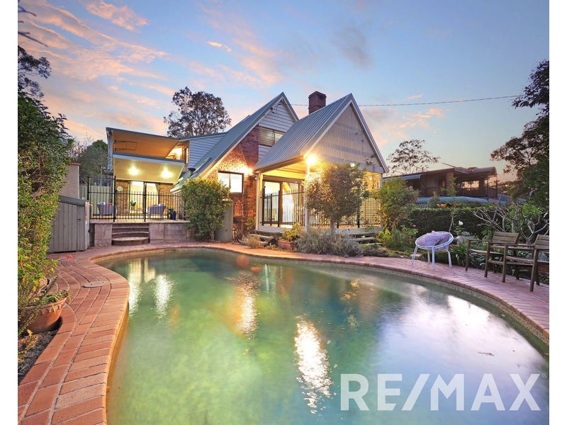 3 Arthur Street, Everton Hills QLD 4053