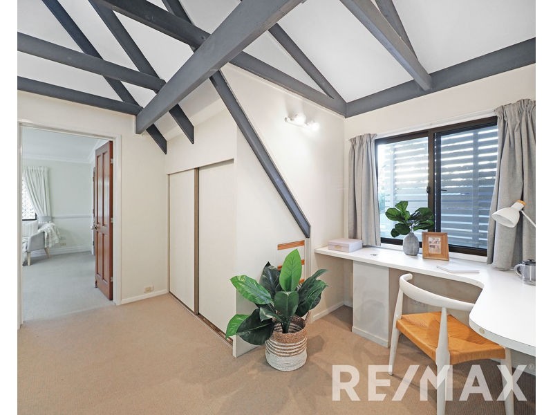 3 Arthur Street, Everton Hills QLD 4053