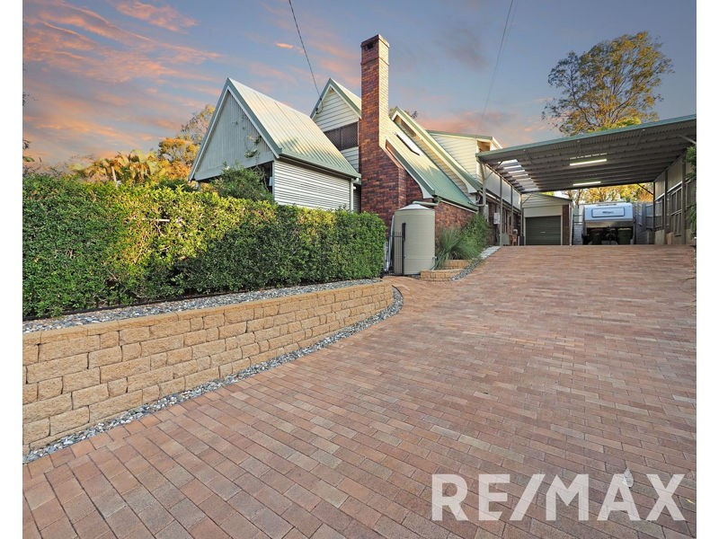 3 Arthur Street, Everton Hills QLD 4053
