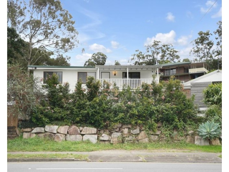 204 Patricks Road, Ferny Hills QLD 4055