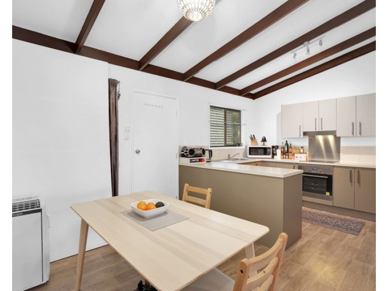 204 Patricks Road, Ferny Hills QLD 4055