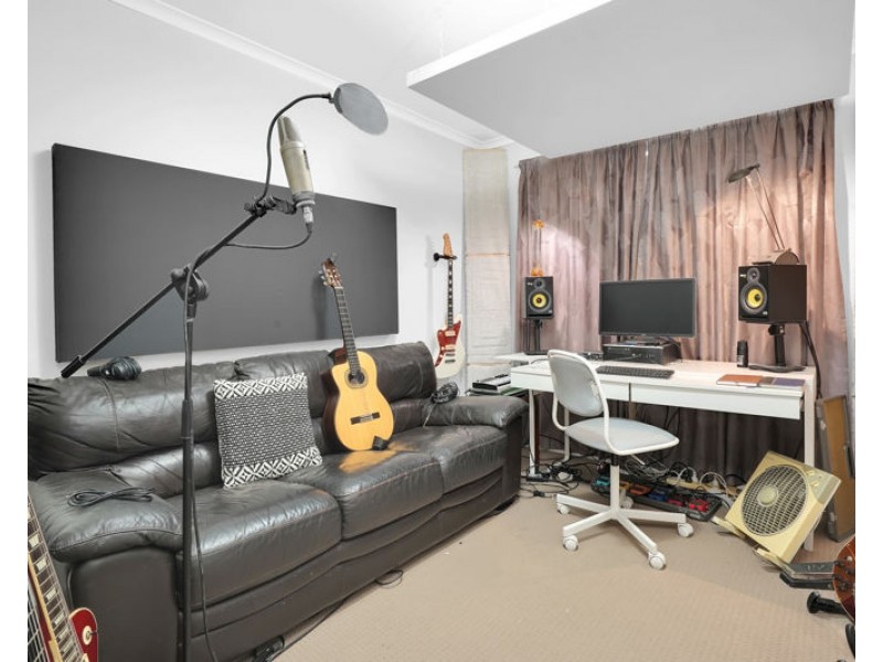 204 Patricks Road, Ferny Hills QLD 4055