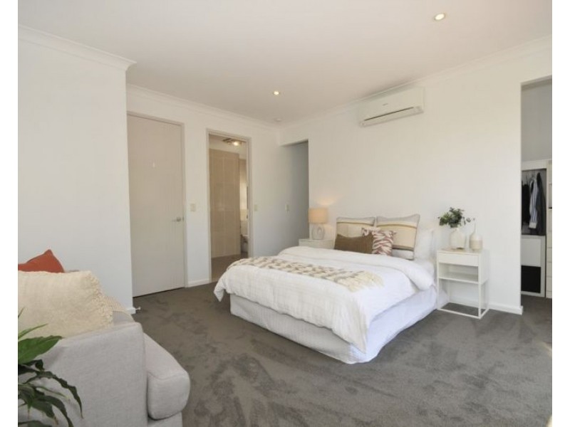 14 Mattie Lee Court, Joyner QLD 4500