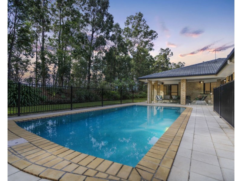 59 Snow Wood Drive, Eatons Hill QLD 4037