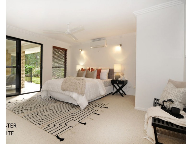 59 Snow Wood Drive, Eatons Hill QLD 4037