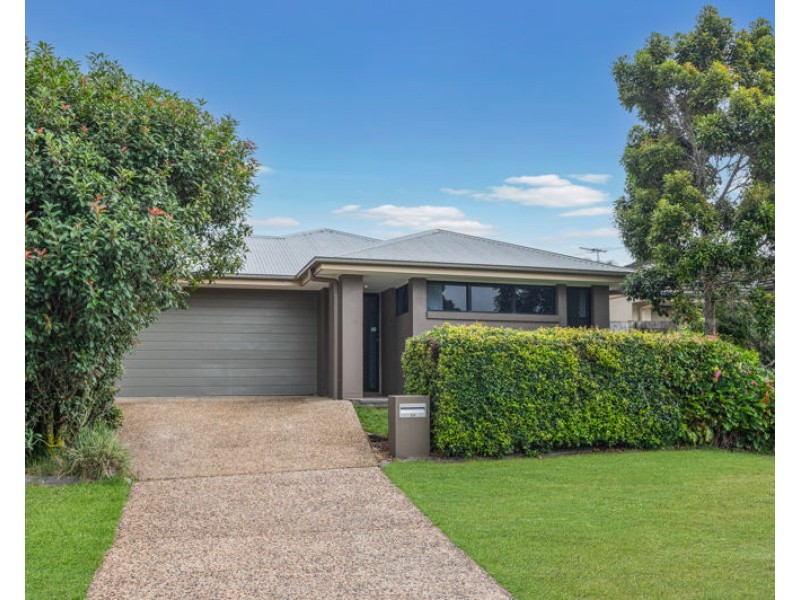 54 Caspian Parade, Warner QLD 4500