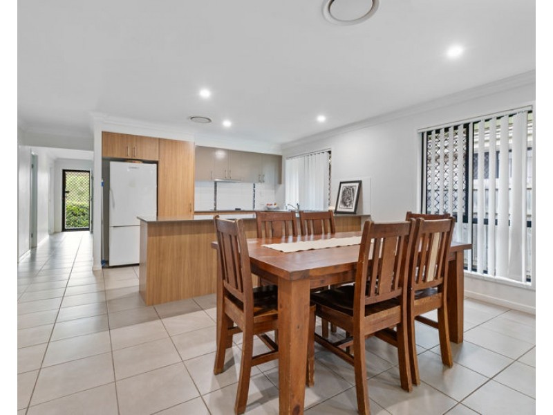 54 Caspian Parade, Warner QLD 4500