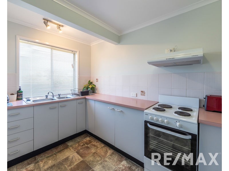 2/68 Learmonth Street, Strathpine QLD 4500