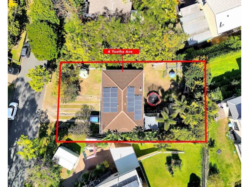 4 Yootha Avenue, Arana Hills QLD 4054