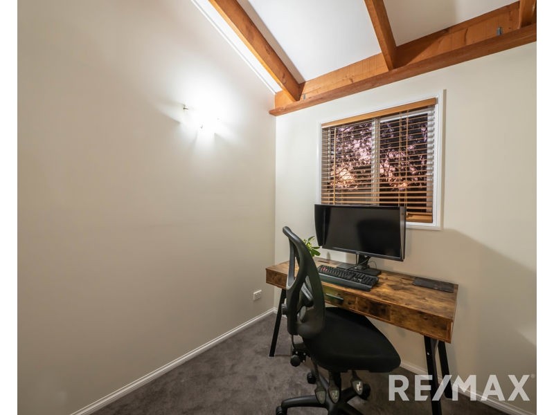 15 Somers Street, Cashmere QLD 4500