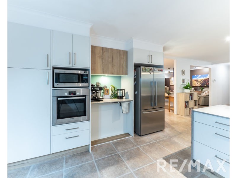 78 Lancewood Drive, Albany Creek QLD 4035