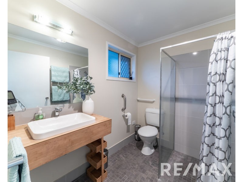 78 Lancewood Drive, Albany Creek QLD 4035