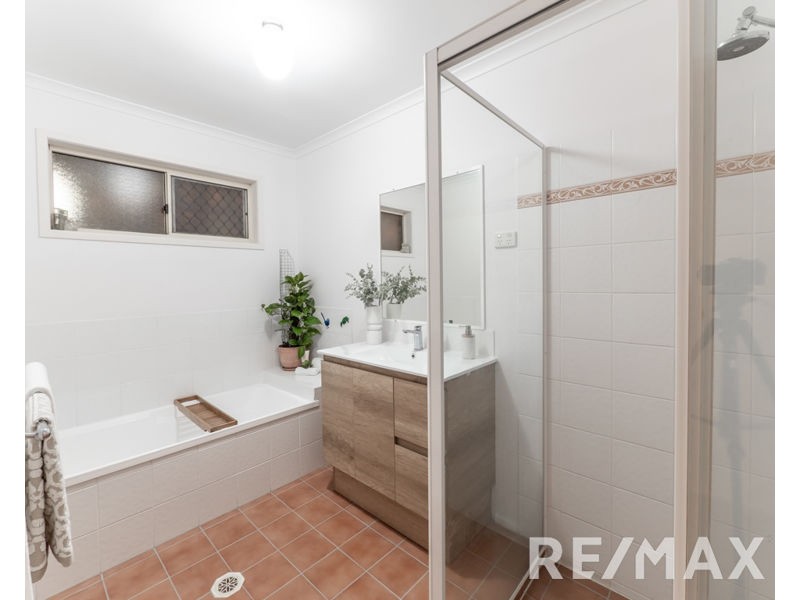 78 Lancewood Drive, Albany Creek QLD 4035