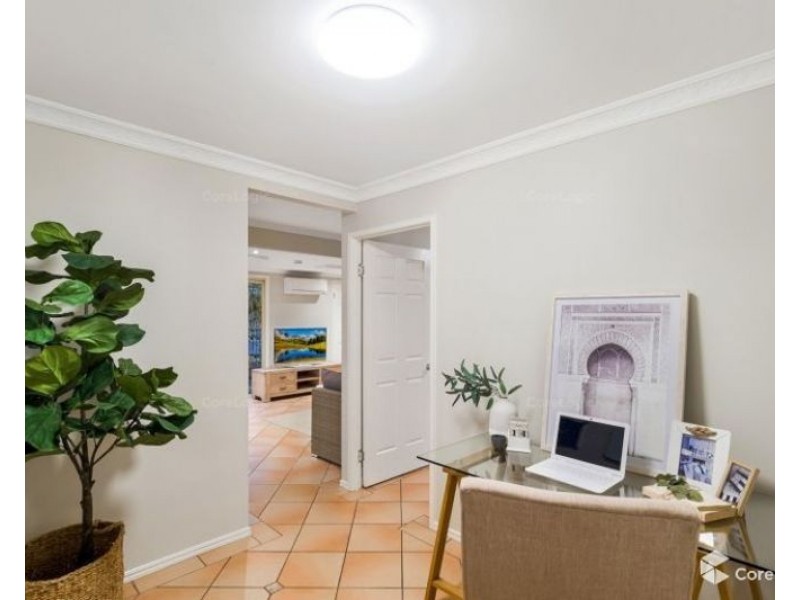 13 Woodburn Place, Ferny Hills QLD 4055