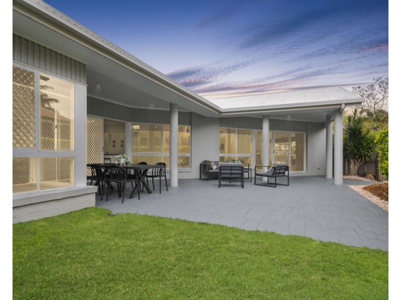 3 Castleroy Court, Albany Creek QLD 4035