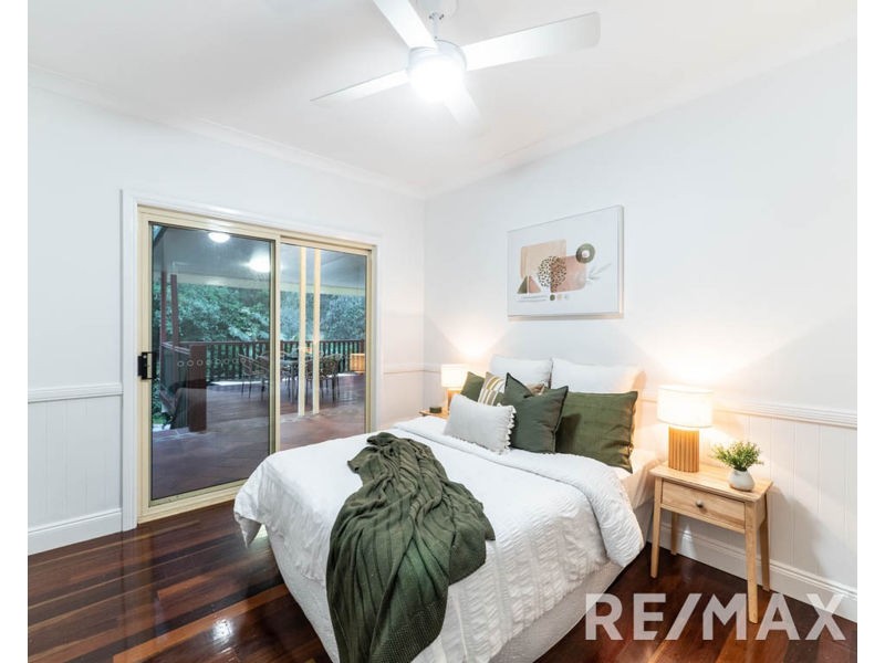 22 Bracken Court, Cashmere QLD 4500