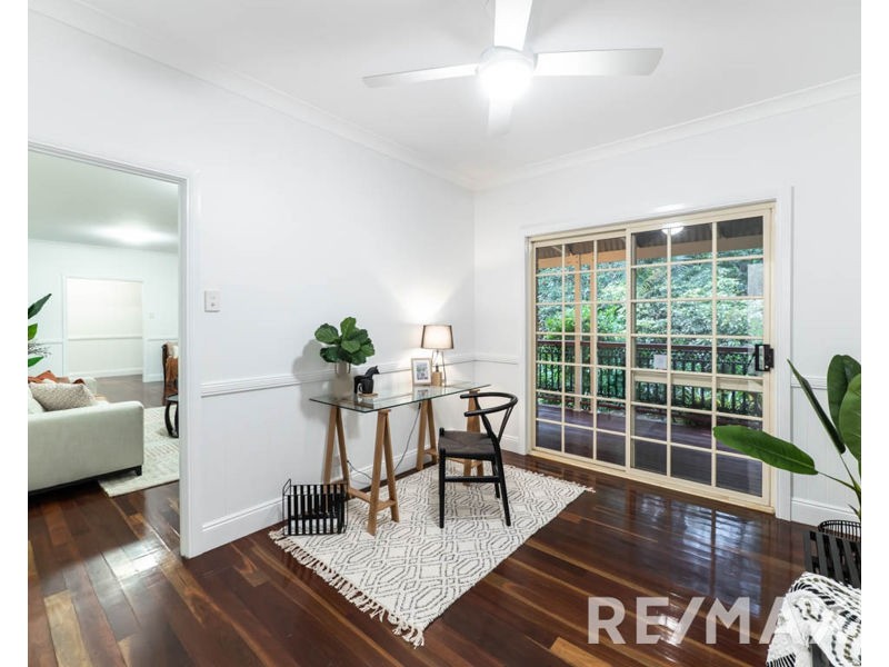 22 Bracken Court, Cashmere QLD 4500