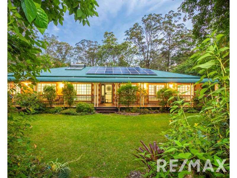 22 Bracken Court, Cashmere QLD 4500