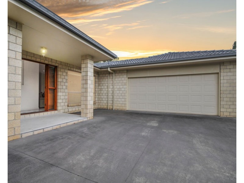 53 Snow Wood Drive, Eatons Hill QLD 4037