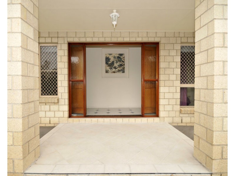 53 Snow Wood Drive, Eatons Hill QLD 4037