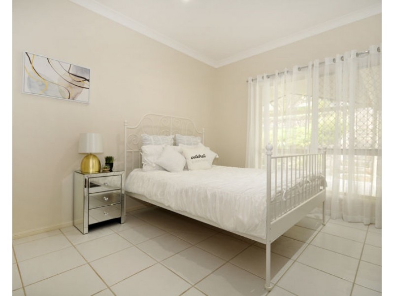 53 Snow Wood Drive, Eatons Hill QLD 4037