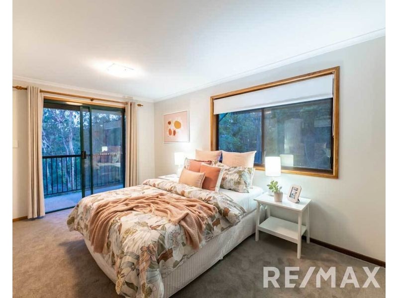 10 Heath Court, Cashmere QLD 4500