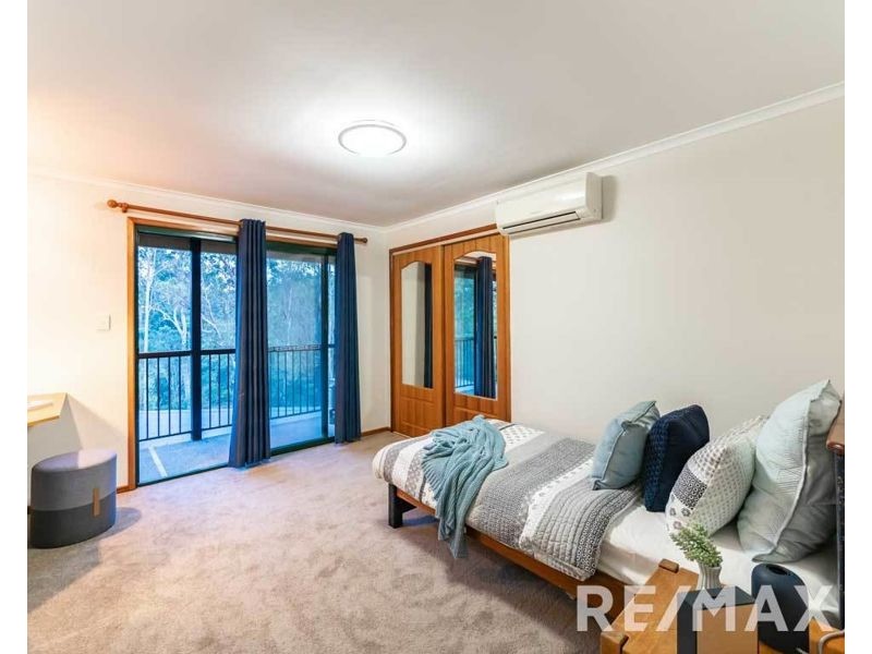 10 Heath Court, Cashmere QLD 4500