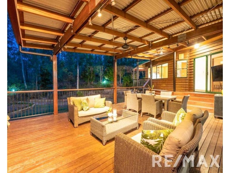 10 Heath Court, Cashmere QLD 4500