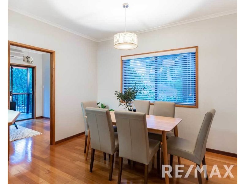 10 Heath Court, Cashmere QLD 4500