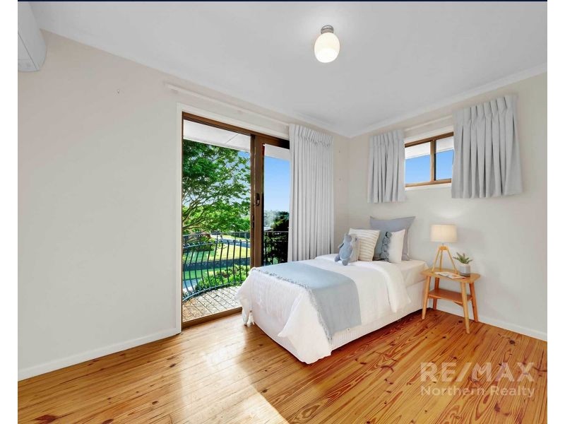 21 Travolta Street, Stafford Heights QLD 4053