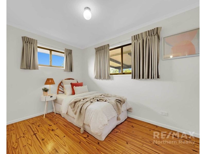 21 Travolta Street, Stafford Heights QLD 4053