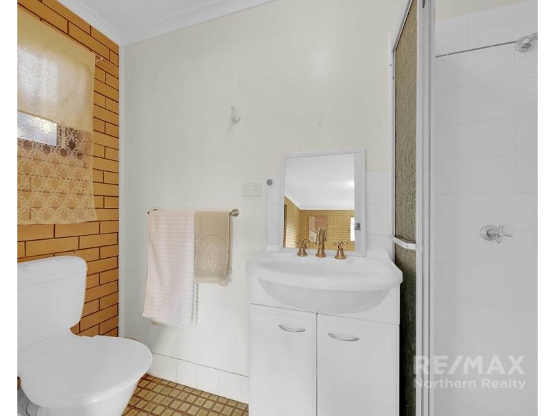 21 Travolta Street, Stafford Heights QLD 4053