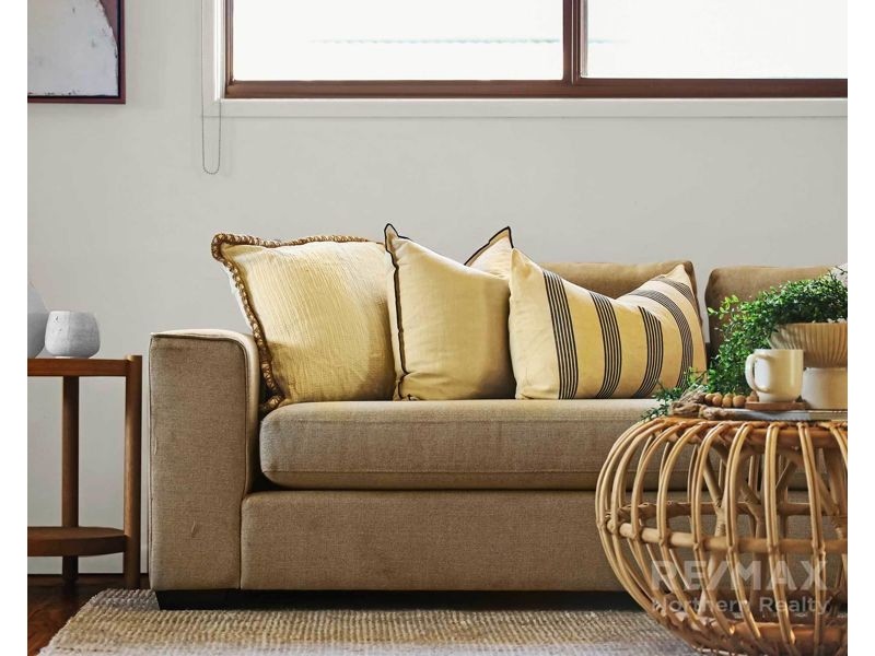 21 Travolta Street, Stafford Heights QLD 4053