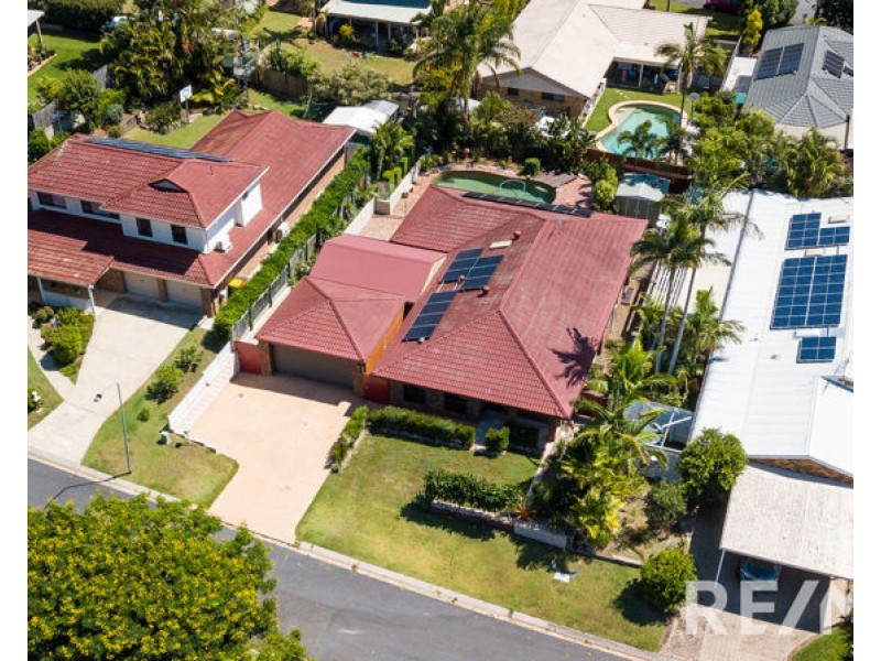 4 Eucalyptus Place, Albany Creek QLD 4035