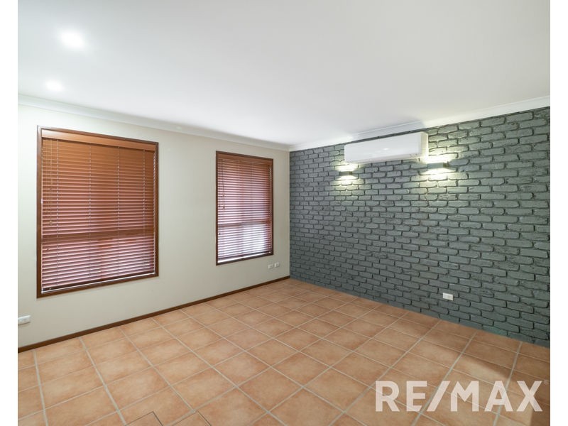 4 Eucalyptus Place, Albany Creek QLD 4035