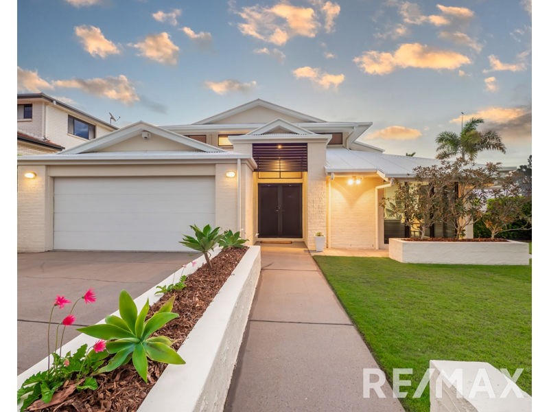 6 Taun Court, Albany Creek QLD 4035