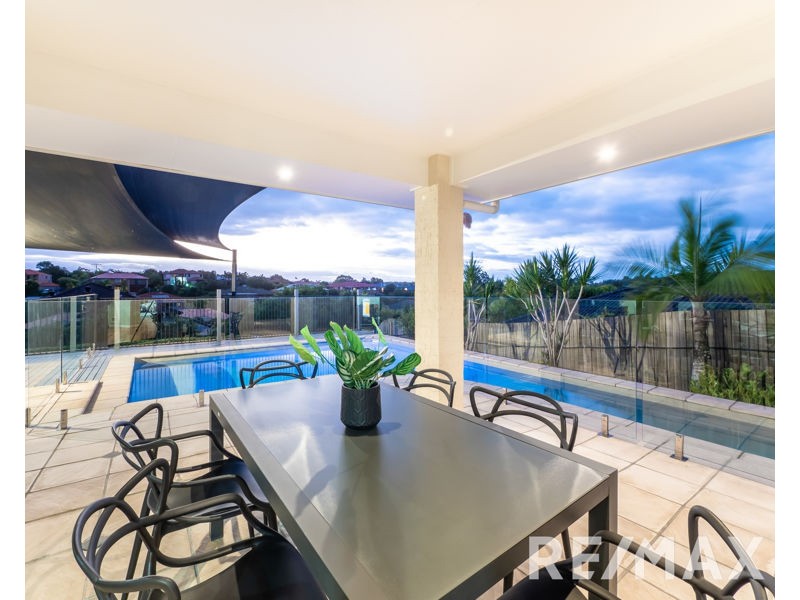 6 Taun Court, Albany Creek QLD 4035