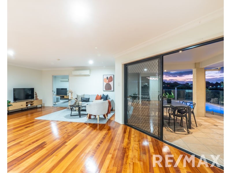 6 Taun Court, Albany Creek QLD 4035