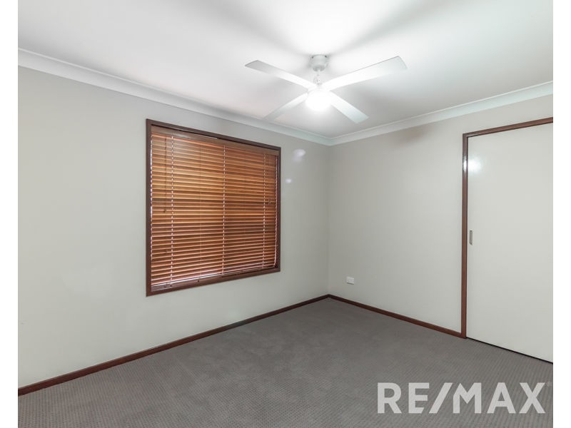 4 Eucalyptus Place, Albany Creek QLD 4035