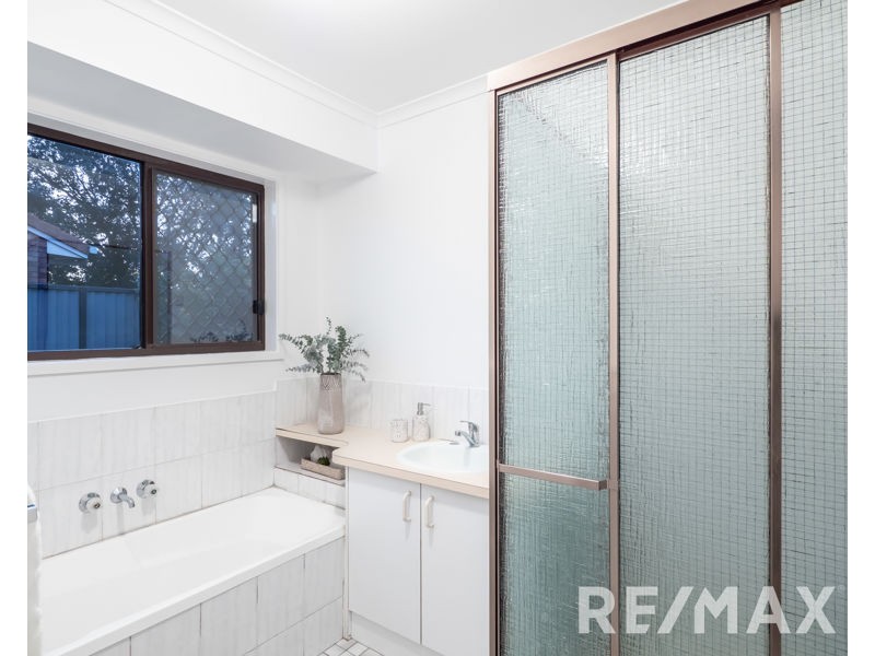 72 Cross Street, Deception Bay QLD 4508