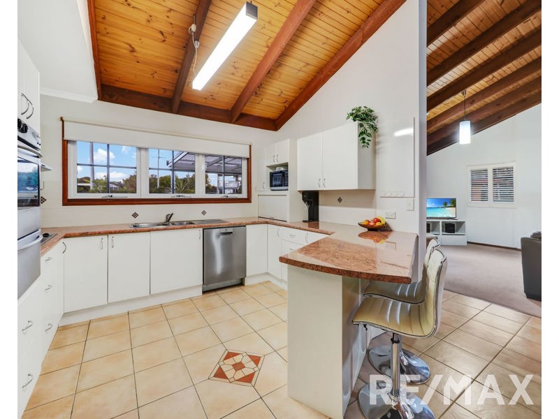 1 Banksia Street, Strathpine QLD 4500