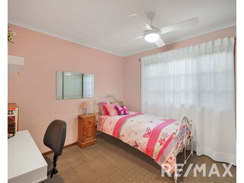 1 Banksia Street, Strathpine QLD 4500